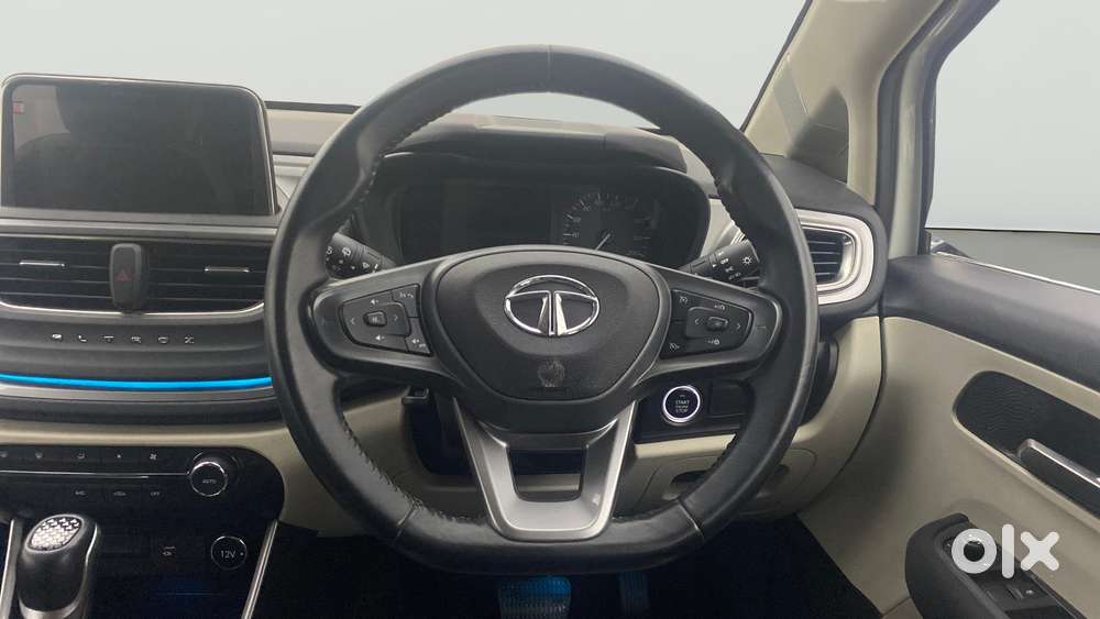 Tata Altroz Xza Petrol, 2022, Petrol