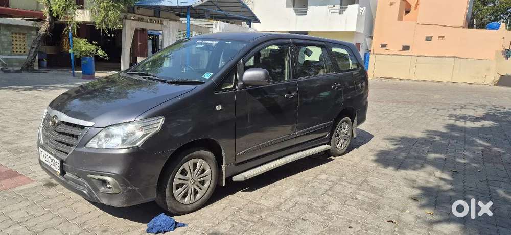 Innova G 2015 Model
