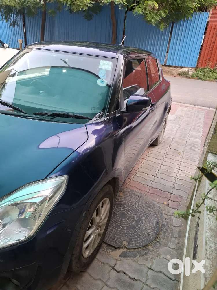 Swift Diesel Automatic  Blue Color Sep 18
