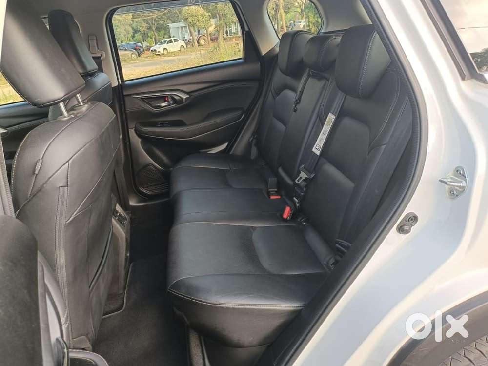 Toyota Urban Cruiser Hyryder V Neodrive Aero Edition, 2023, Petrol