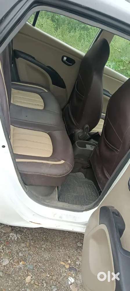 Hyundai I10 Magna 2011 Car