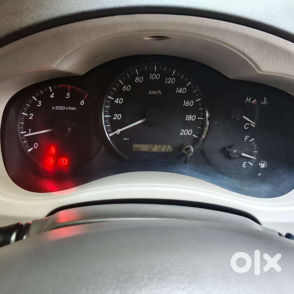 Toyota Innova 2.5 Gx 7 Seater Bs Iv, 2013, Diesel