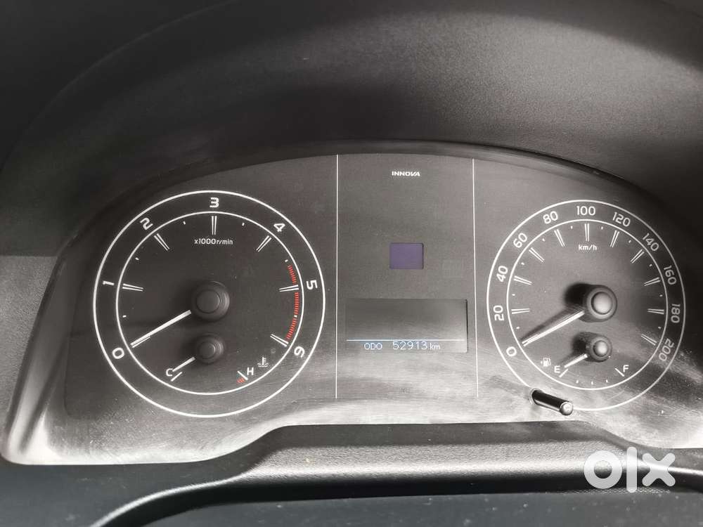 Toyota Innova Crysta [2020-ongoing] 2.4 Gx At 8 Str, 2021, Diesel