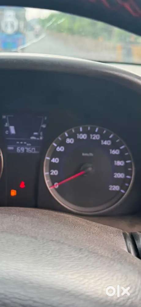 Hyundai Verna Fluidic 2015