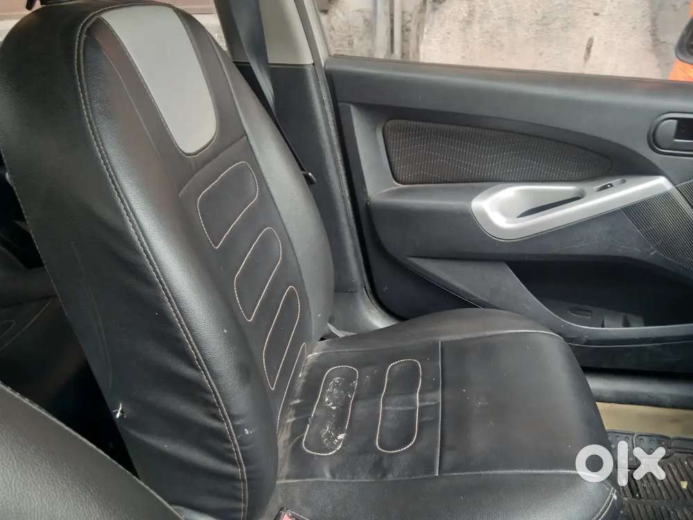 Ford Figo Zxi Petrol 2013 Good Engine Condition,just Service &one Year