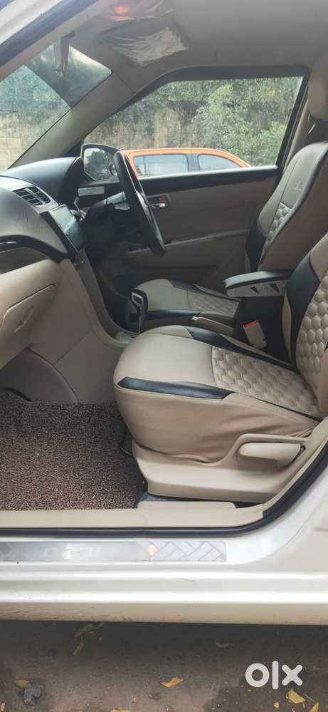 Maruti Suzuki Swift Dzire Zdi + Amt, 2016, Diesel