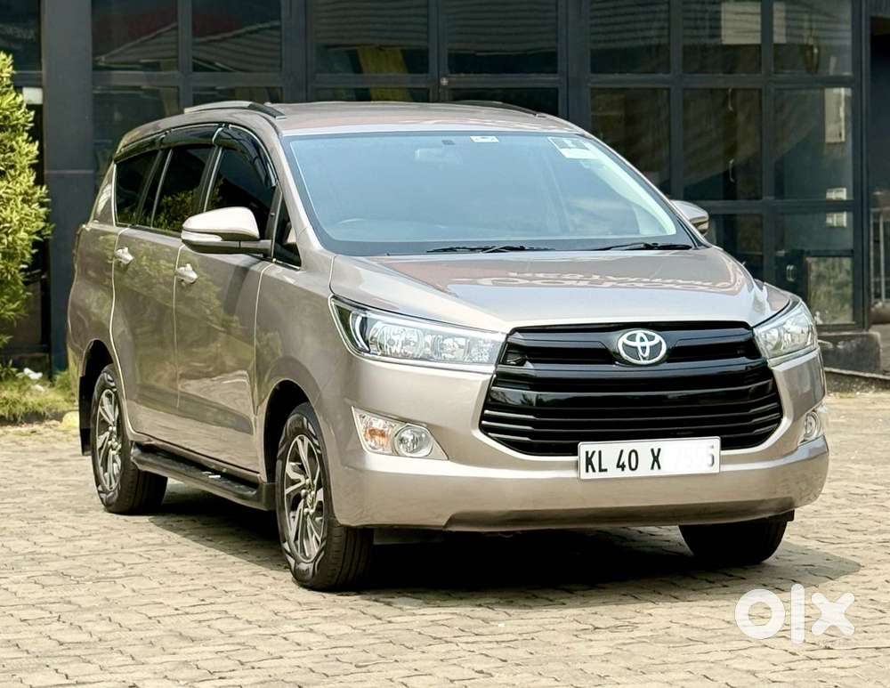 Toyota Innova Crysta