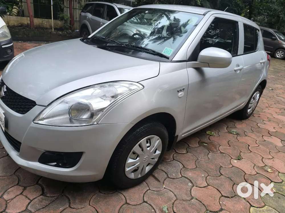 Maruti Suzuki Swift 2012 Lxi