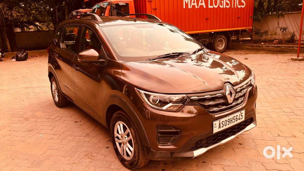 Renault Triber Rxt, 2021, Petrol