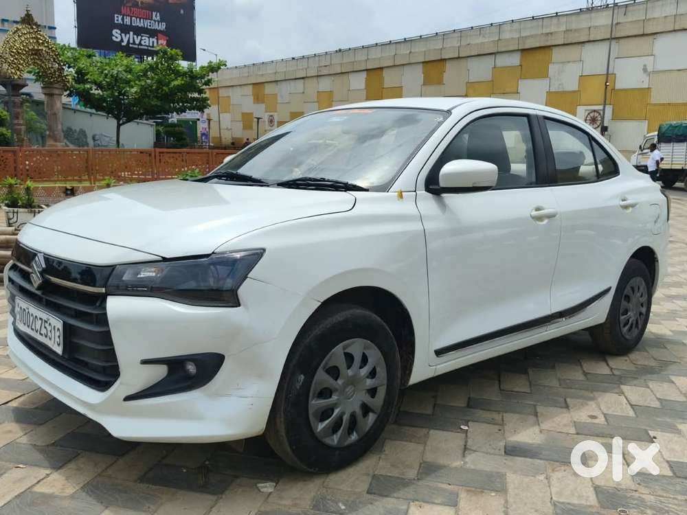 Maruti Suzuki Dzire 1.2 Vxi, 2025, Petrol