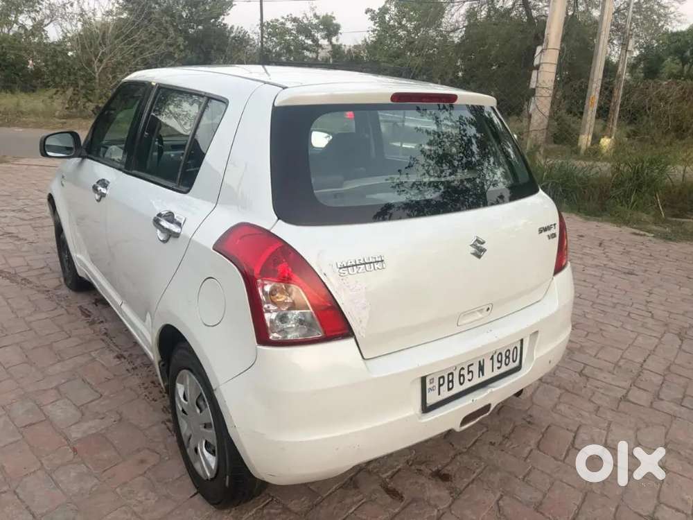 Maruti Suzuki Swift 2011