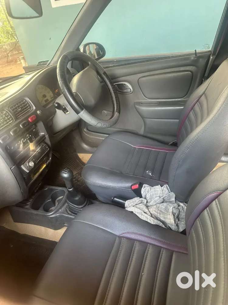 Model.2007


Pepper Full Clear 
 Tyre. New