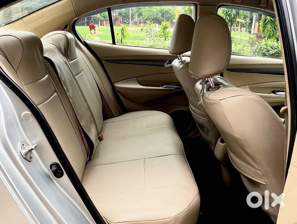 Honda City V At Exclusive, 2013, Petrol