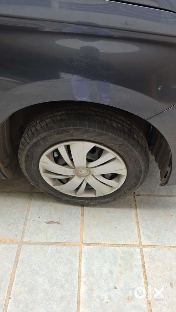 Honda Amaze Petrol Well Maintained
