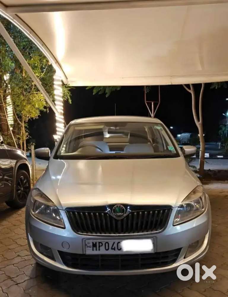 Skoda Rapid Elegance 2014 Diesel All Paper Complete ,new Battery, Ipic