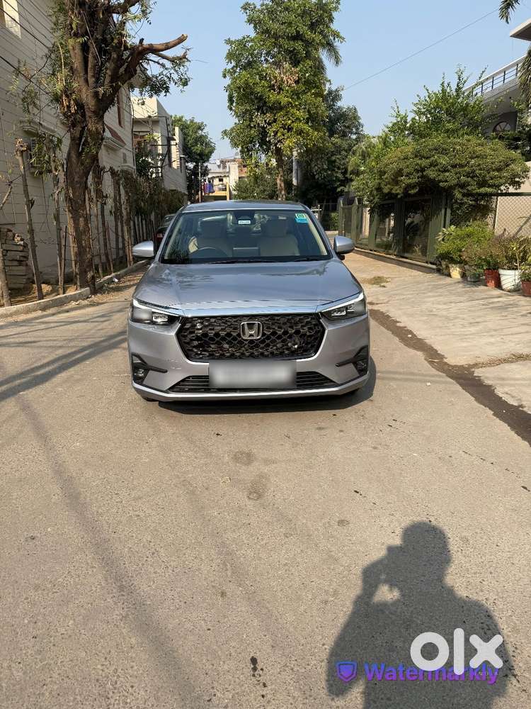 Honda Amaze 1.2 Zx Petrol Cvt 2025