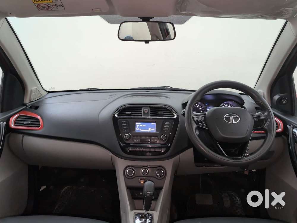 Tata Tiago Xza, 2018, Petrol