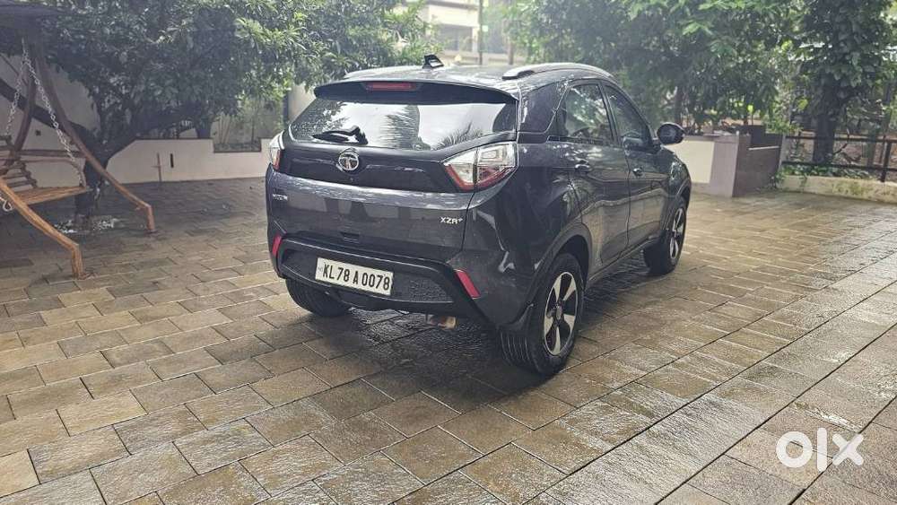 Tata Nexon 1.2 Revotron Xza Plus, 2019, Petrol