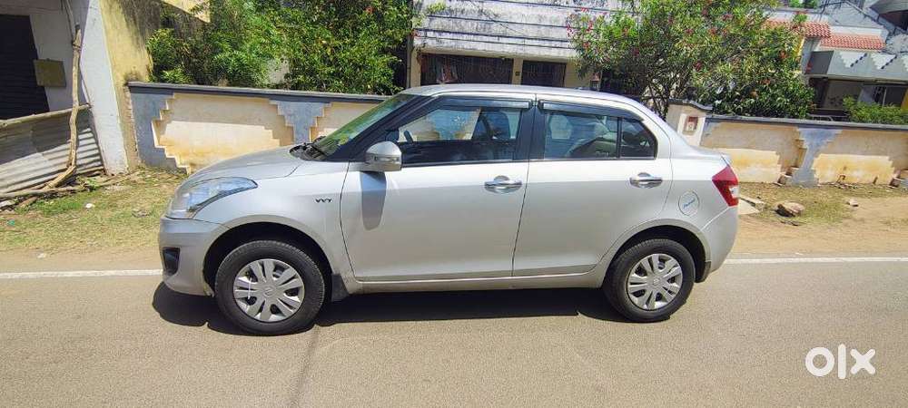 Maruti Suzuki Swift Dzire Vxi, 2013, Petrol