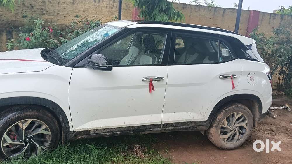 Hyundai Creta Petrol 2023 Variant S Plus Knight