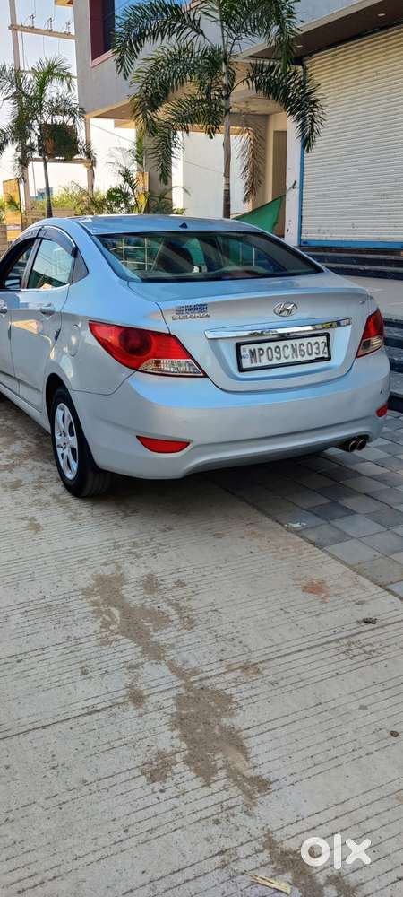 Hyundai Verna 1.6 Vtvt, 2013, Petrol
