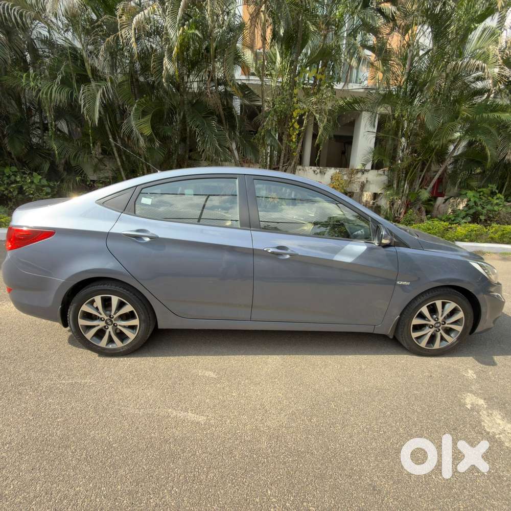 Hyundai Fluidic Verna 2014
