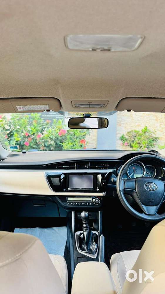 Toyota Corolla Altis 2015 Diesel Well Maintained