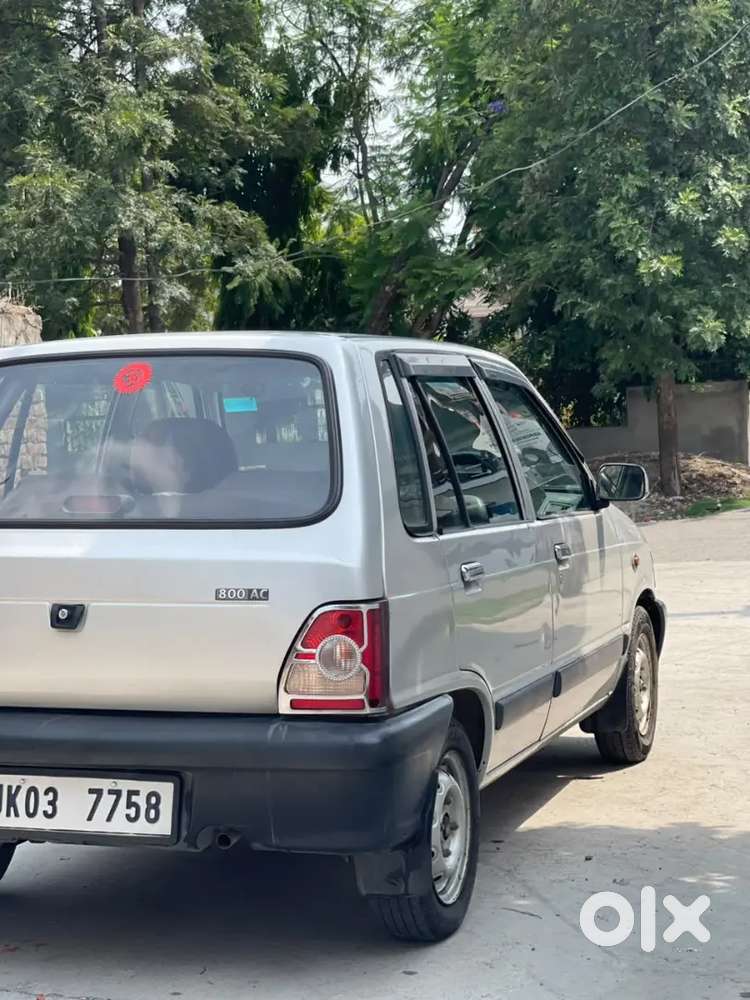 Maruti Suzuki 800 Ac 2010