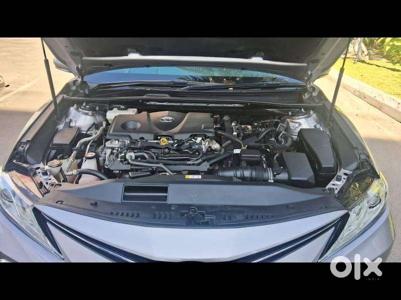 Toyota Camry Hybrid, 2022, Petrol