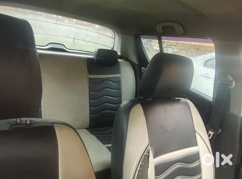Maruti Suzuki Swift 2011 Diesel 100000 Km Driven
