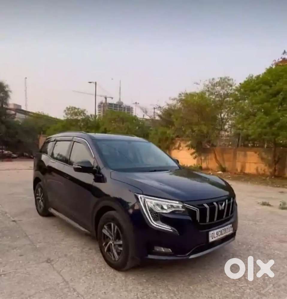 Brand New Mahindra Xuv 2026 Automatic Ax5 7 Seater Black Color