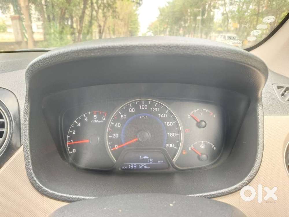 Hyundai Grand I10 Sportz1.2 Crdi, 2015, Diesel