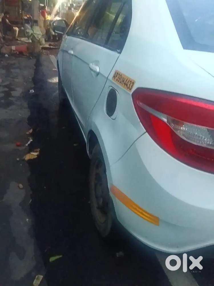 Tata Zest Quadrajet 2016