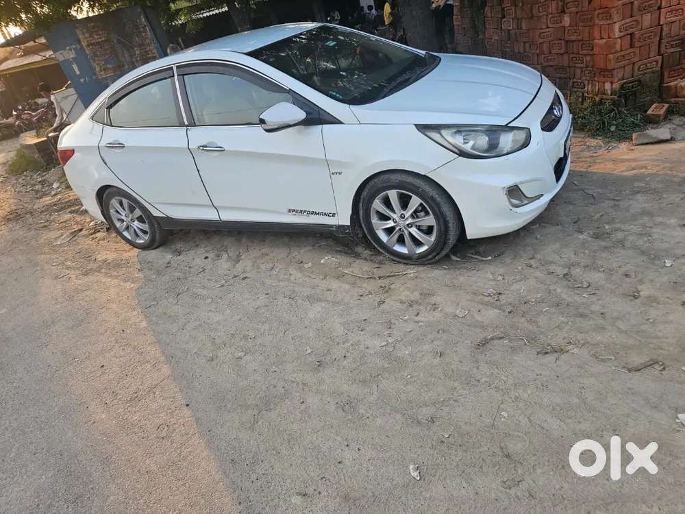 Hyundai Verna Fluidic 2012