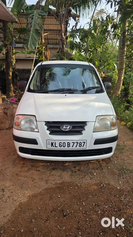 Hyundai Santro Xing 2010 Petrol Well Maintained, New Paper