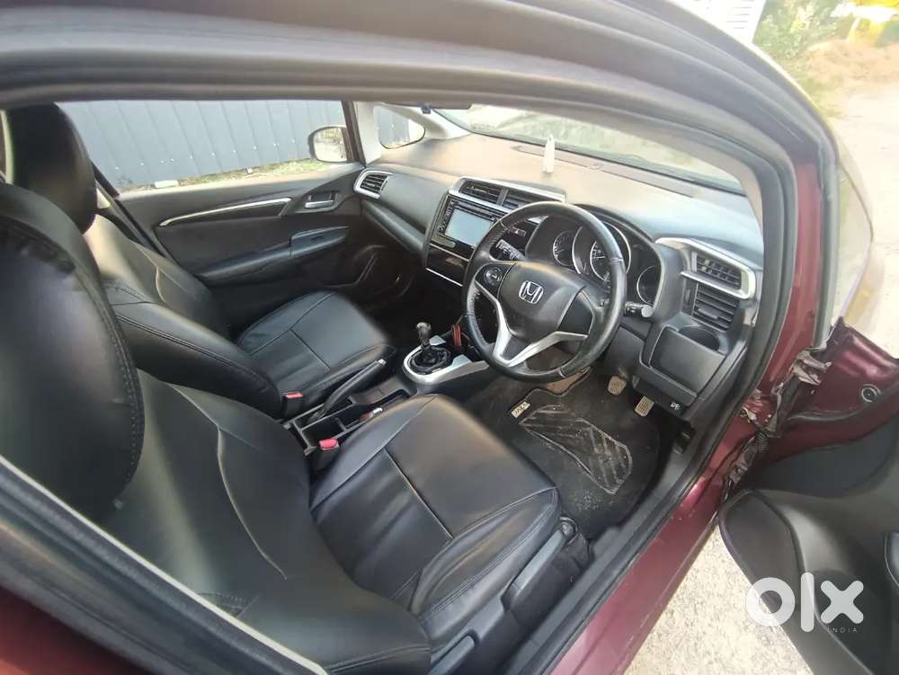 Honda Jazz Vx 2017 Diesel 79350 Km - P2p Insurance Till Dec-2026