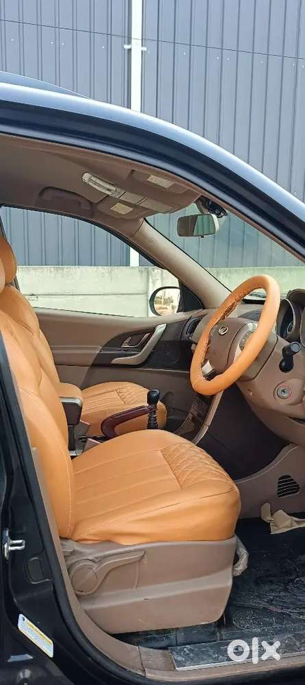 Mahindra Xuv500 2012
