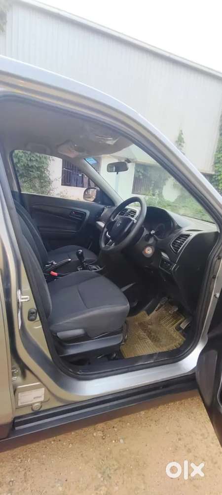 Maruti Suzuki Vitara Brezza 1.5 Lxi, 2020, Petrol