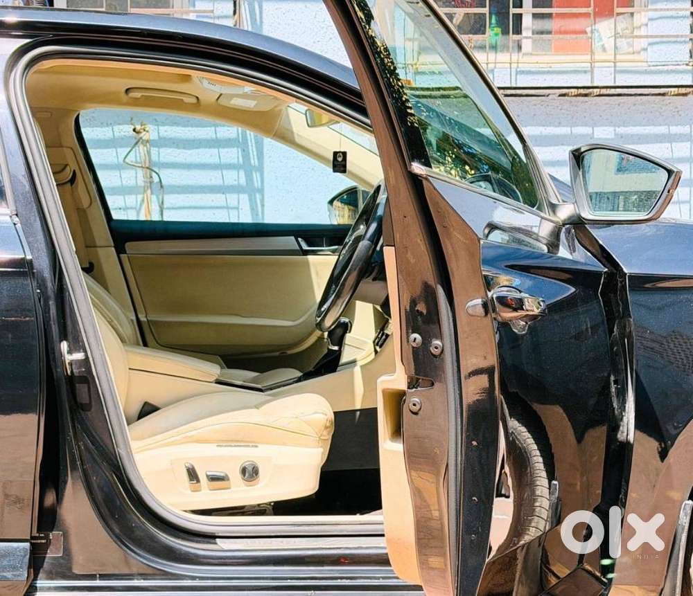 Skoda Superb 1.8 Elegance Tsi At, 2018, Petrol