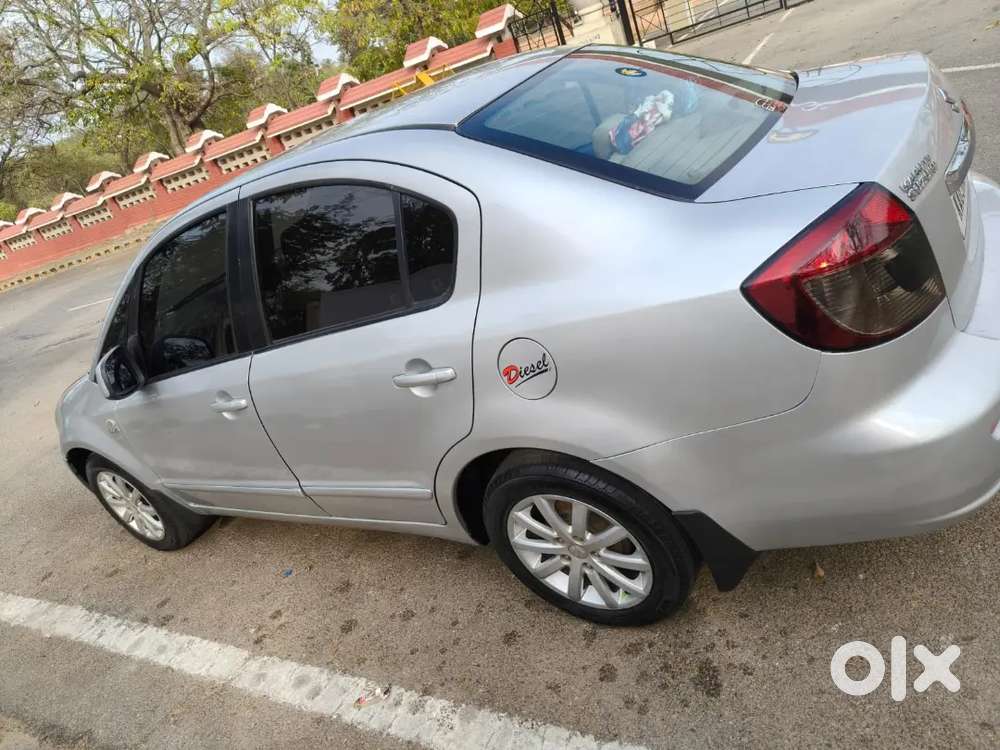 Maruti Suzuki Sx4 2011