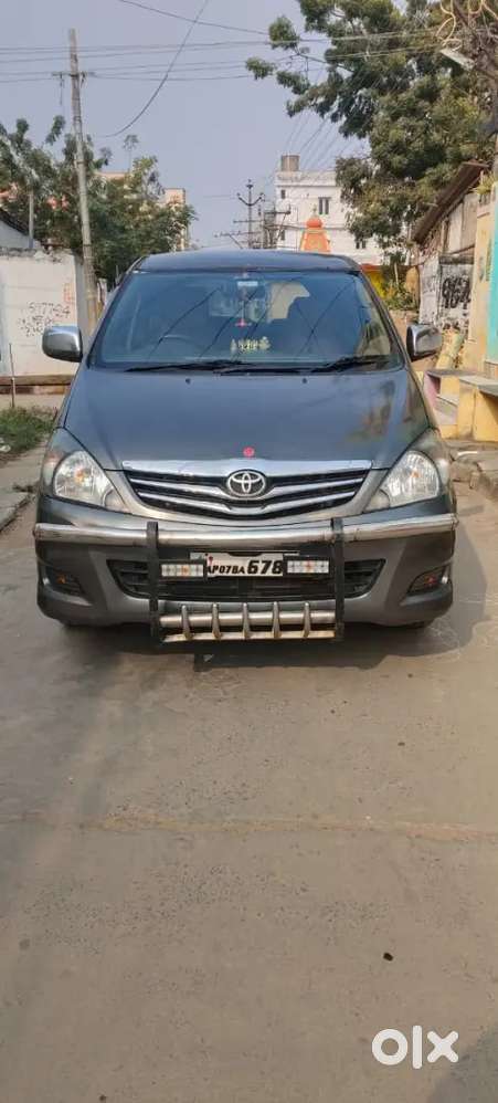 Car In Good Condition Fort Glass Wanting  And Small Repairs