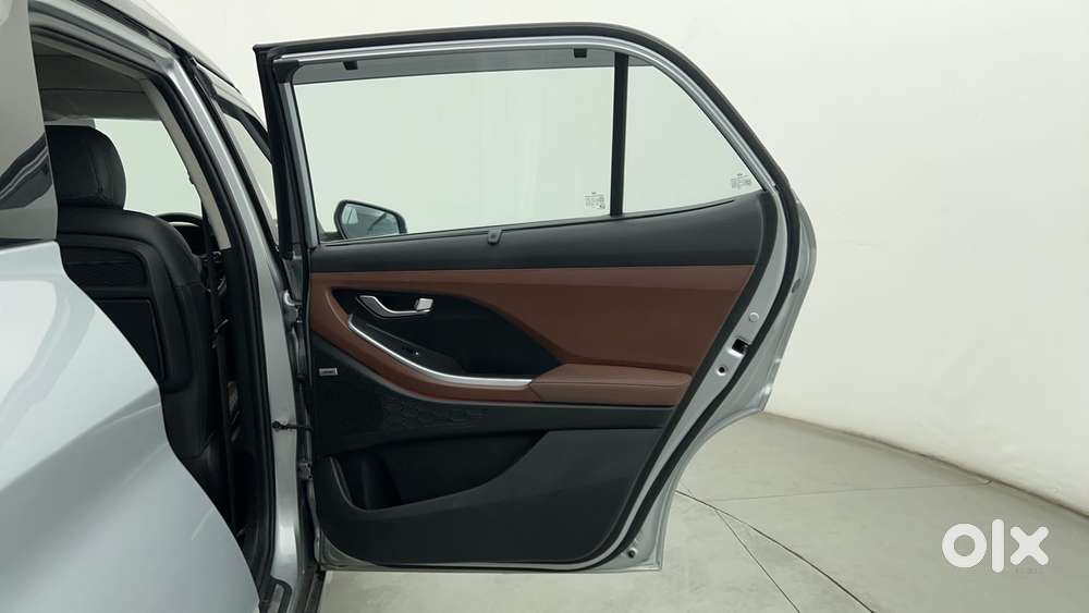 Hyundai Alcazar 1.5 Signature Diesel Mt 6 Str, 2021, Diesel