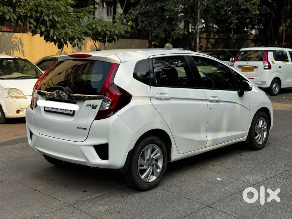 Honda Jazz 2015 Petrol Well Maintained