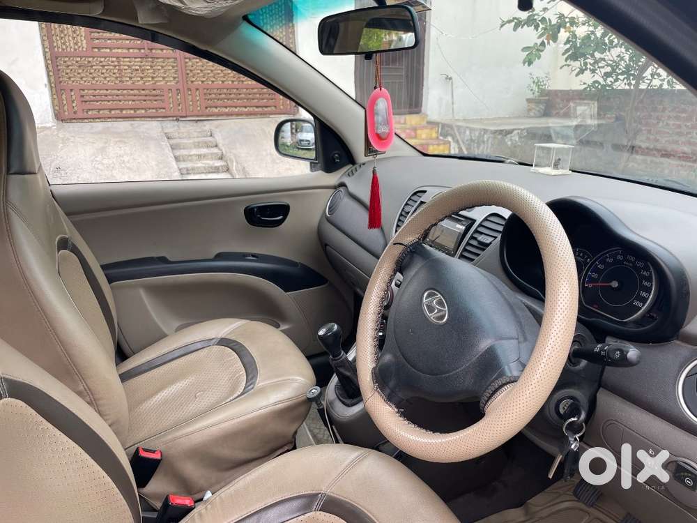 Magna I10 2015