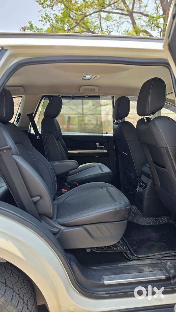 Tata Hexa 2.2 Xta 4x2 7 Str, 2018, Diesel