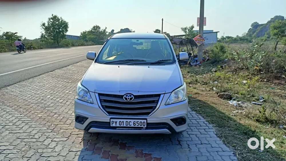 Toyota Innova 2014 Diesel 170000 Km Driven