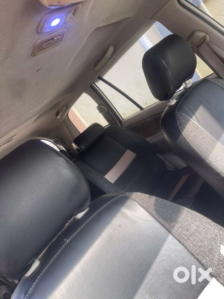 Toyota Innova Diesel 2011