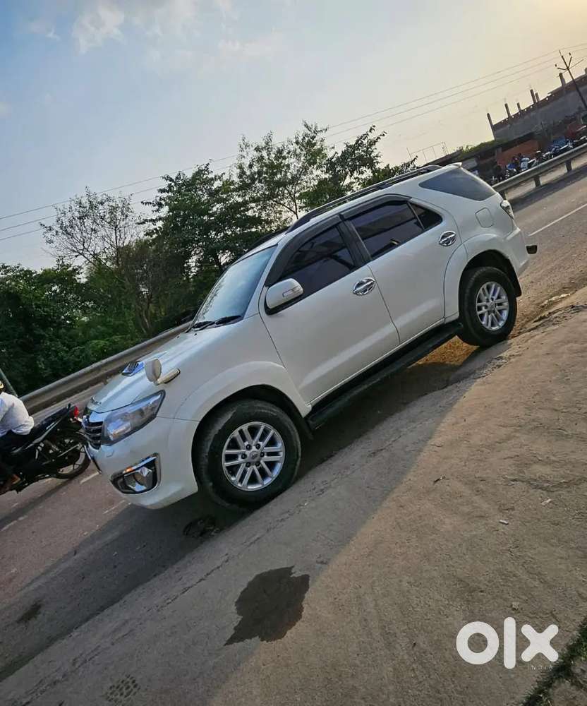 Toyota Fortuner Diesel 2014