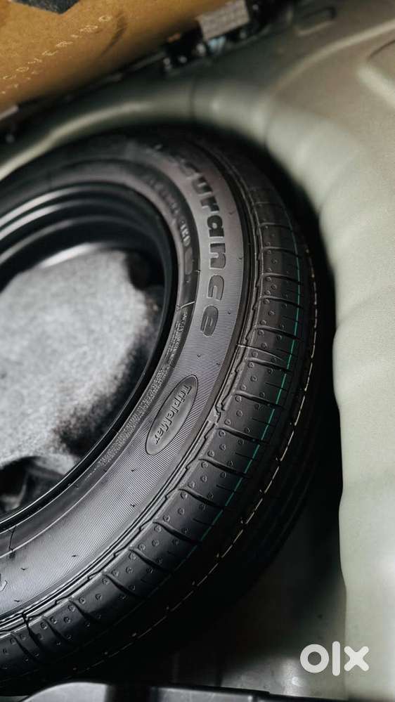Hyundai Venue Sx Mt, 2024, Petrol