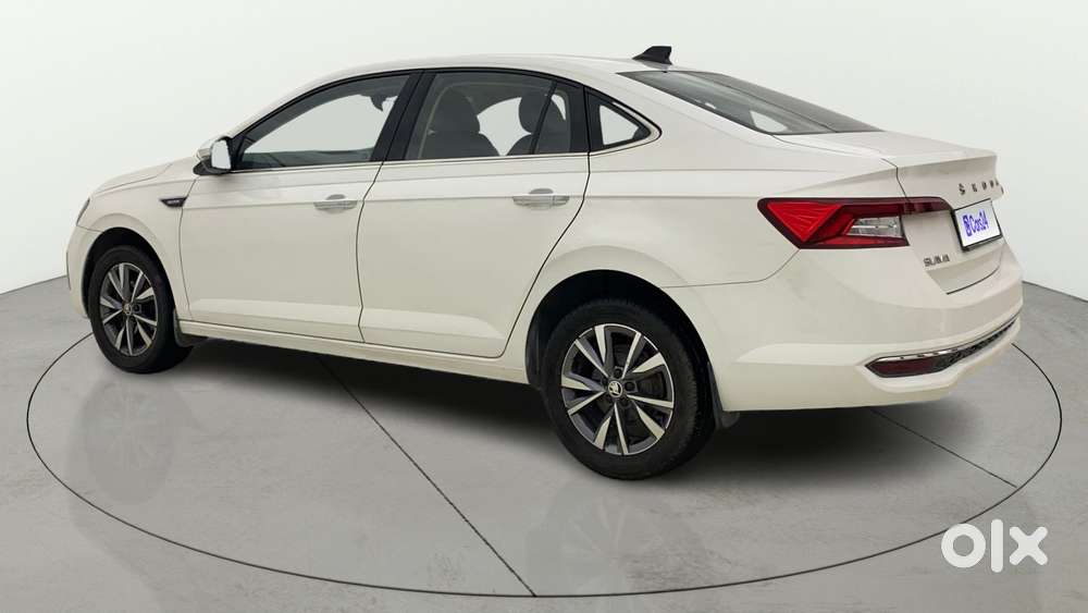 Skoda Slavia Style 1.0l Tsi Mt, 2022, Petrol